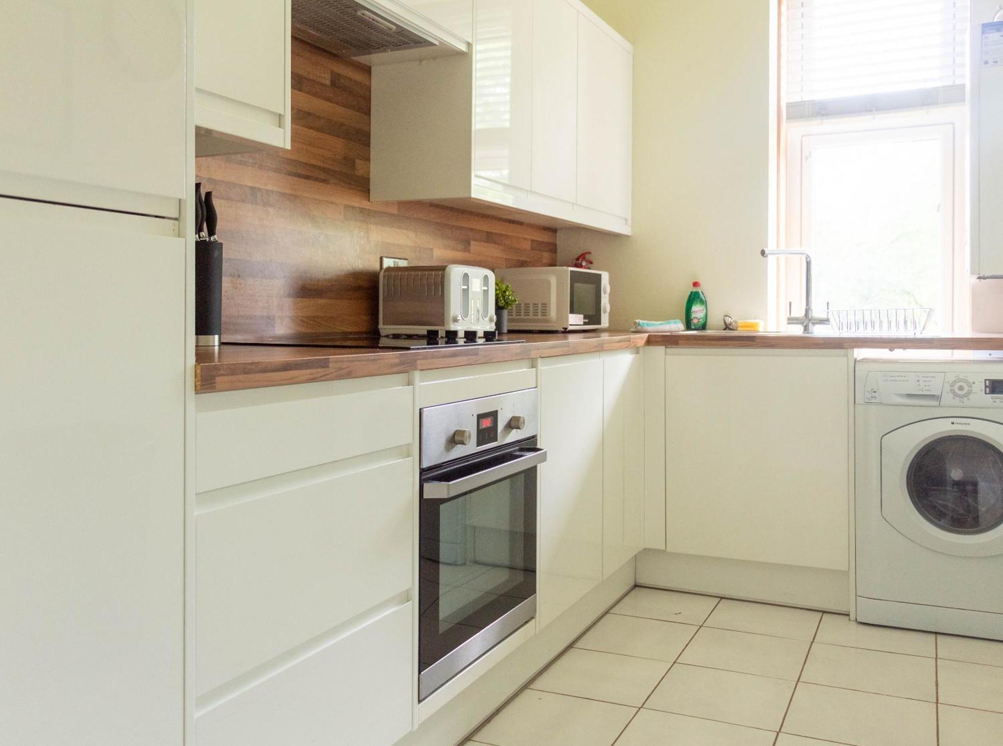 Stock Street Apartment Пейсли Экстерьер фото